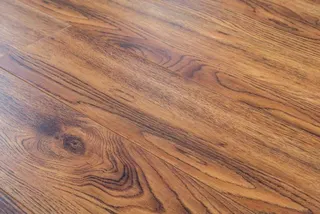 Grun Holz